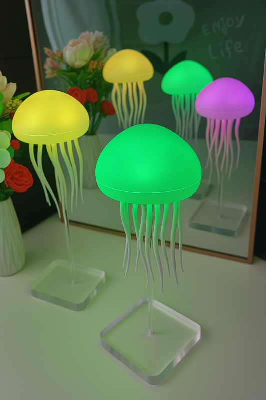 Why the Jellyfish Lamp Is the Calm You Didn’t Know You Needed